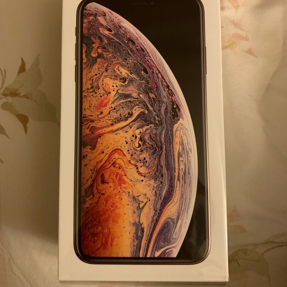 iPhone XS Max Rose gold 64gb.